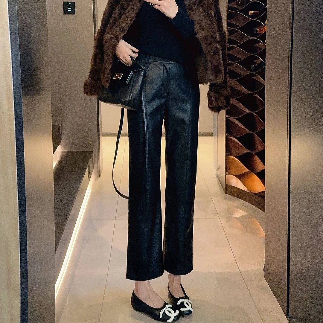 【大静静】“黑天鹅”秋冬高定质感显瘦百搭直筒蛋白皮裤