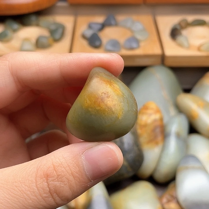 颈饰未镶嵌和田玉6
