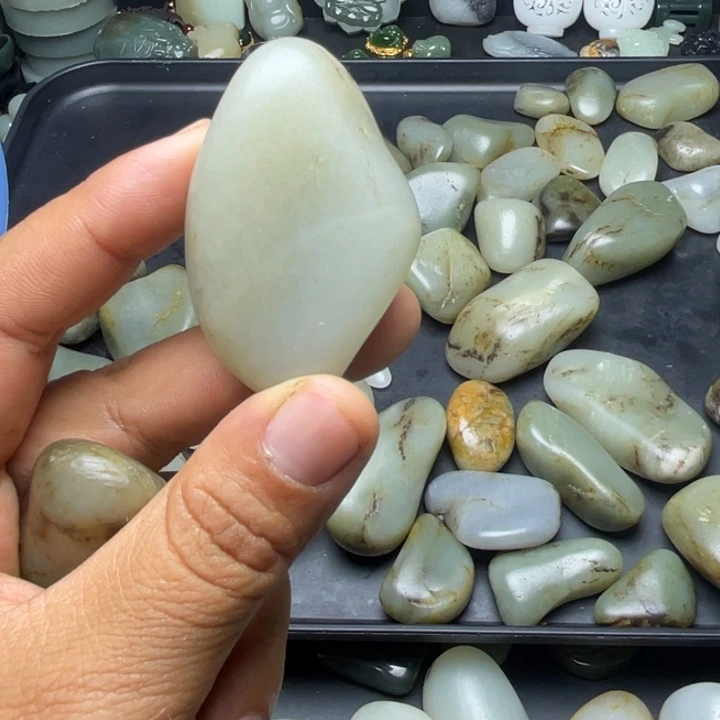 飞***爷未镶嵌和田玉珠宝半成品