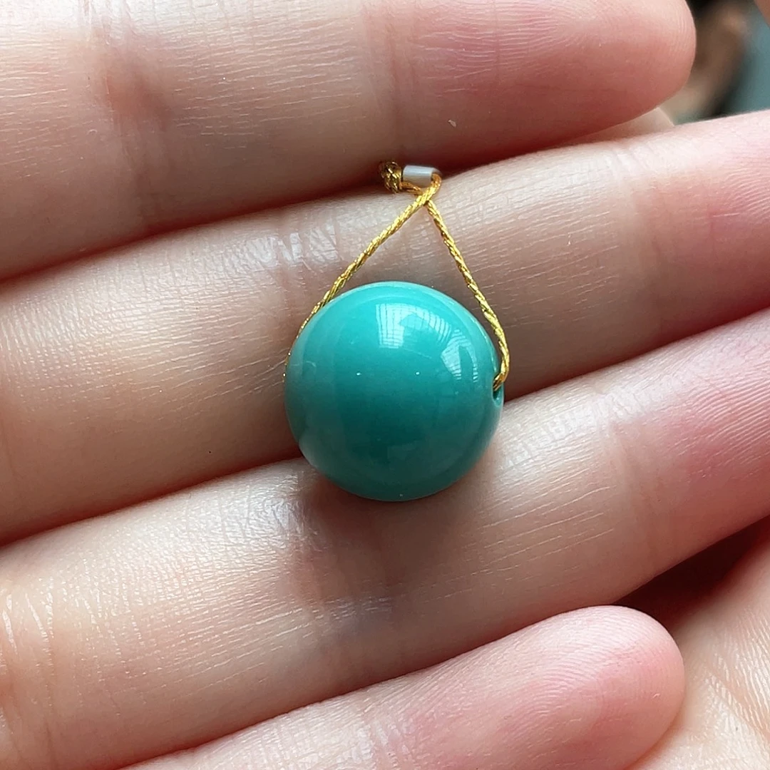 未镶嵌绿松石颈饰