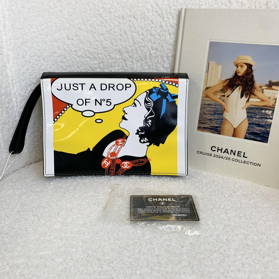 95新 Chanel/香奈儿 壹臻/7开 涂鸦漆皮手包/63259426