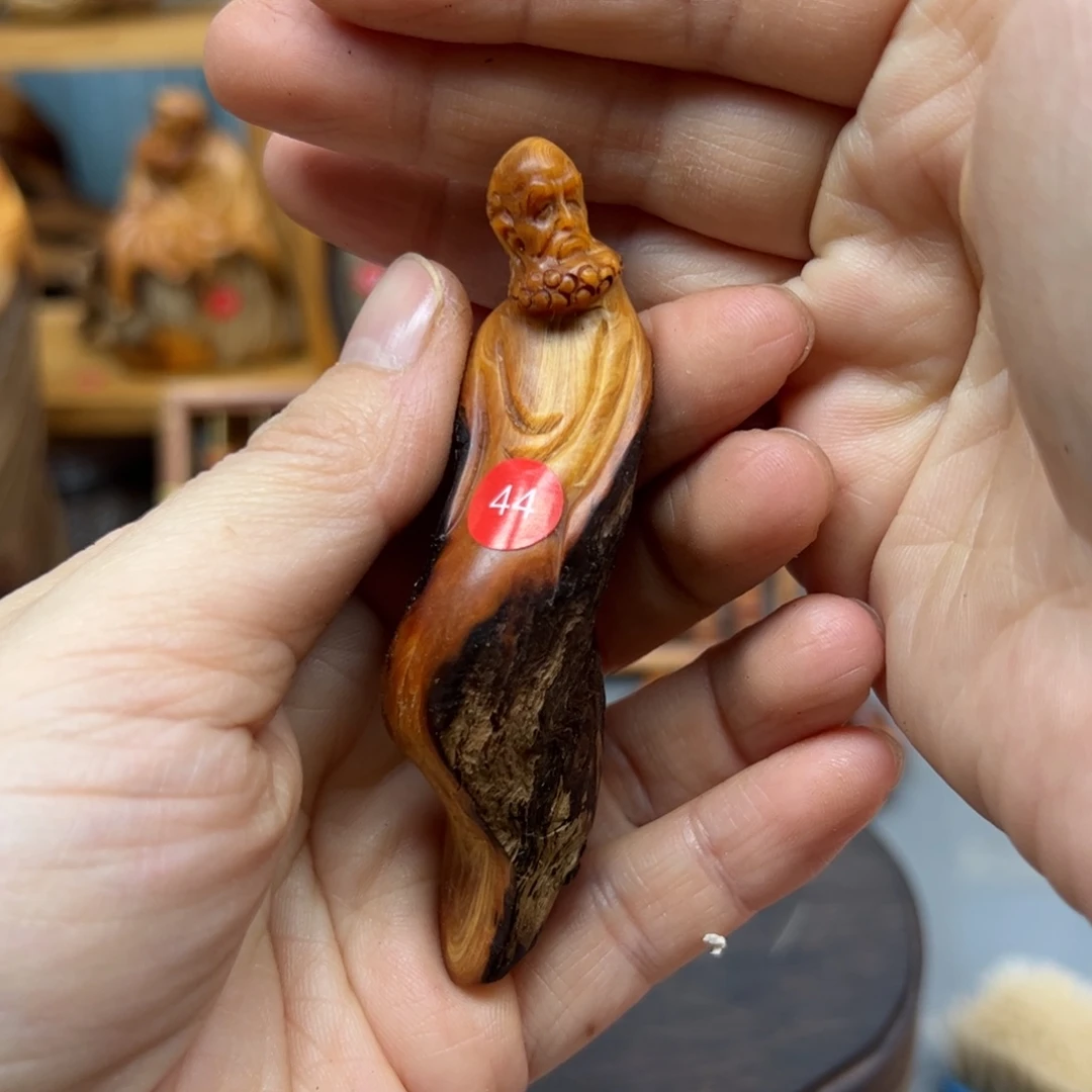 开***号木崖柏木摆件手把件