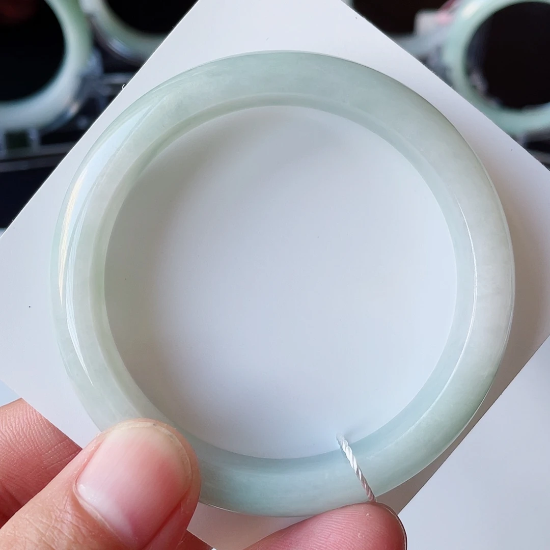 翡翠未镶嵌手镯594