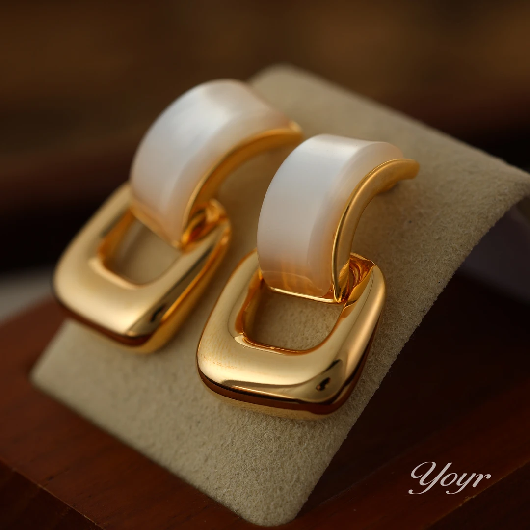 YOYR 黄铜耳饰 【月牙儿】法式复古轻奢大气高品质耳钉