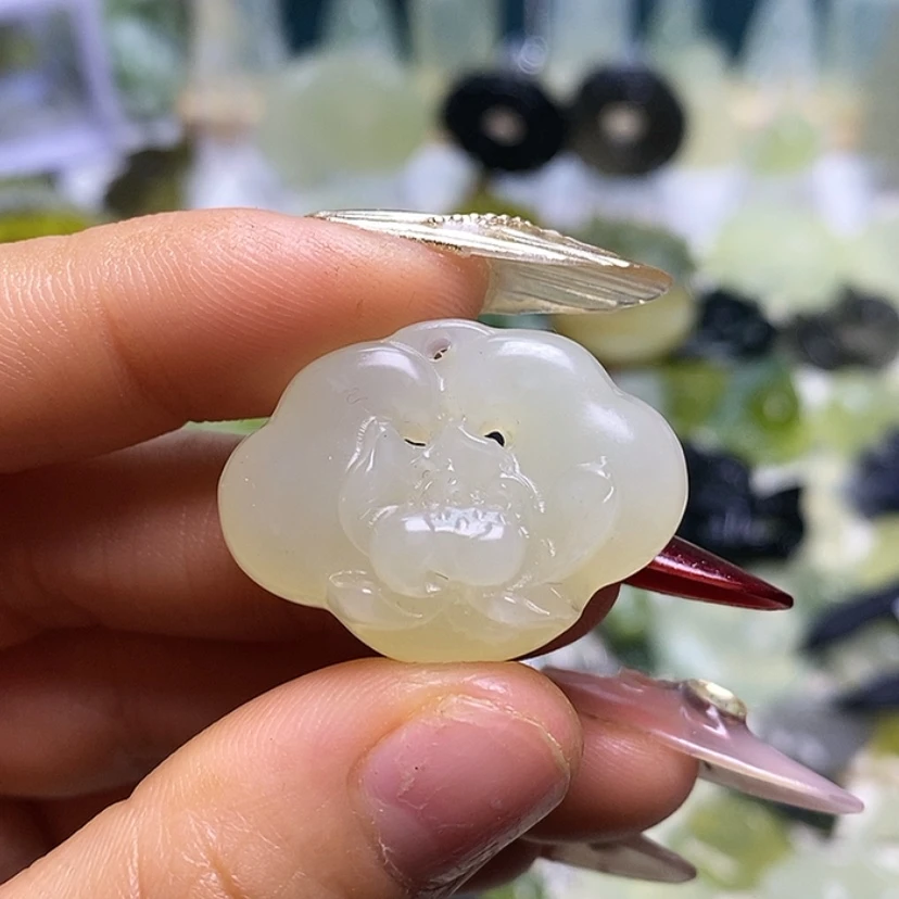 【闪购商品】蛇纹石玉颈饰未镶嵌