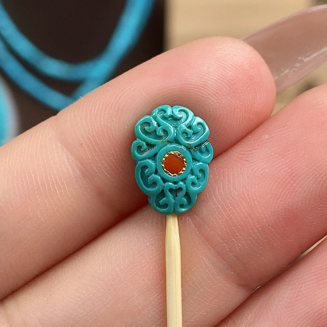 绿松石雕刻未镶嵌