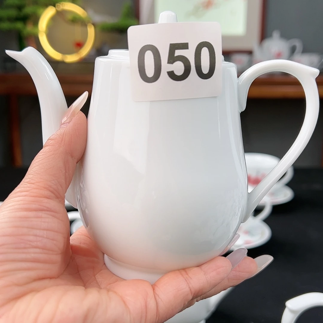 用****9柴窑素胎石榴壶（微瑕）