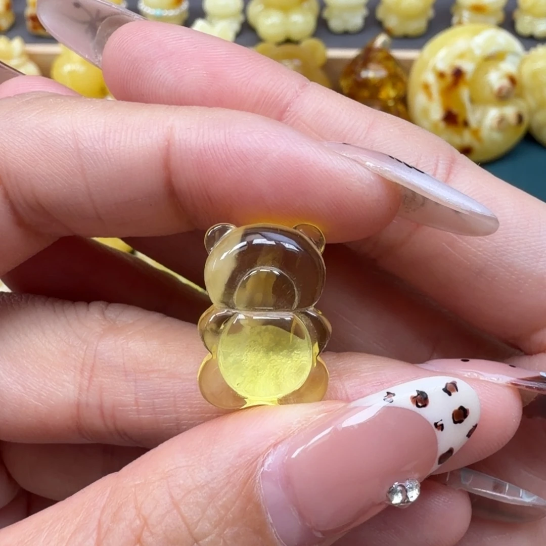 琥珀未镶嵌裸石蜜蜡