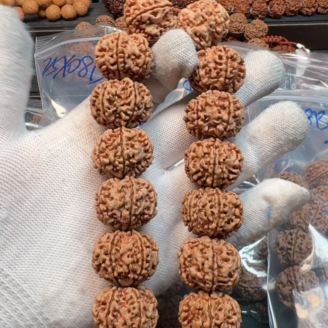 手串金刚菩提23荔枝纹六瓣（飞碟桩）