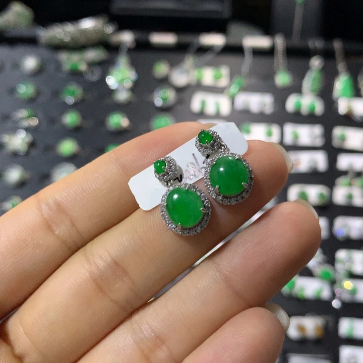 银S925镶嵌翡翠耳饰