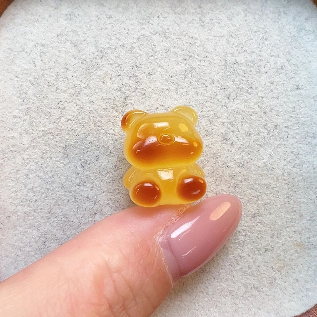 小***儿琥珀未镶嵌珠宝奇石