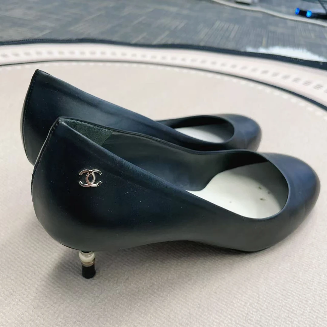 95新 Chanel/香奈儿 麦殿/羊皮高跟鞋37.5码黑色/250417ZXXYY17