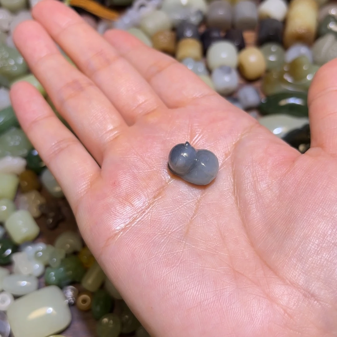 和田玉未镶嵌珠宝半成品ʚ****ɞ