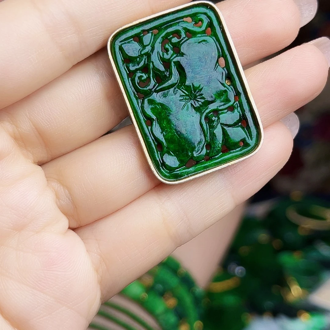 翡翠银S925镶嵌颈饰多样性