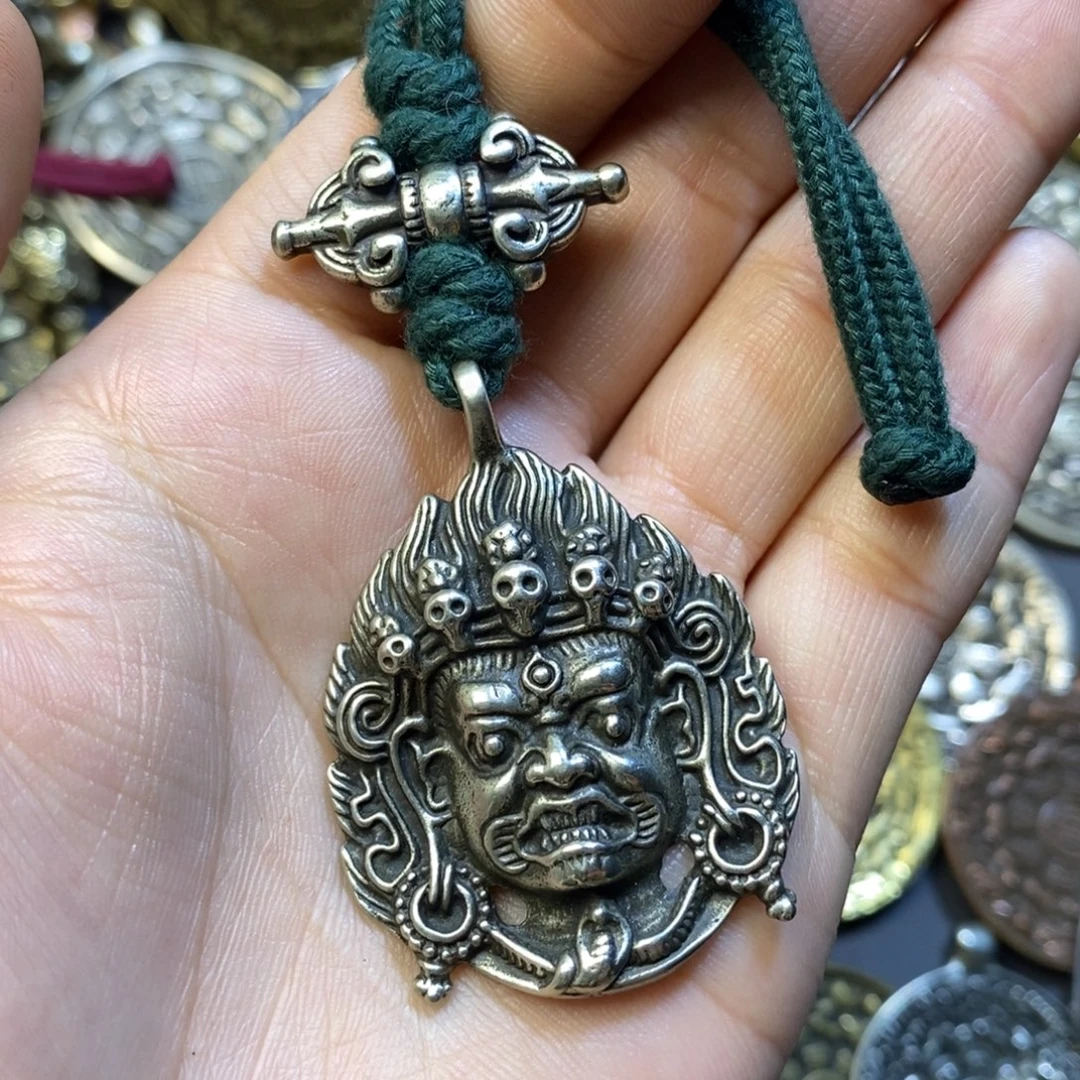 藏式大黑天牌子搭配