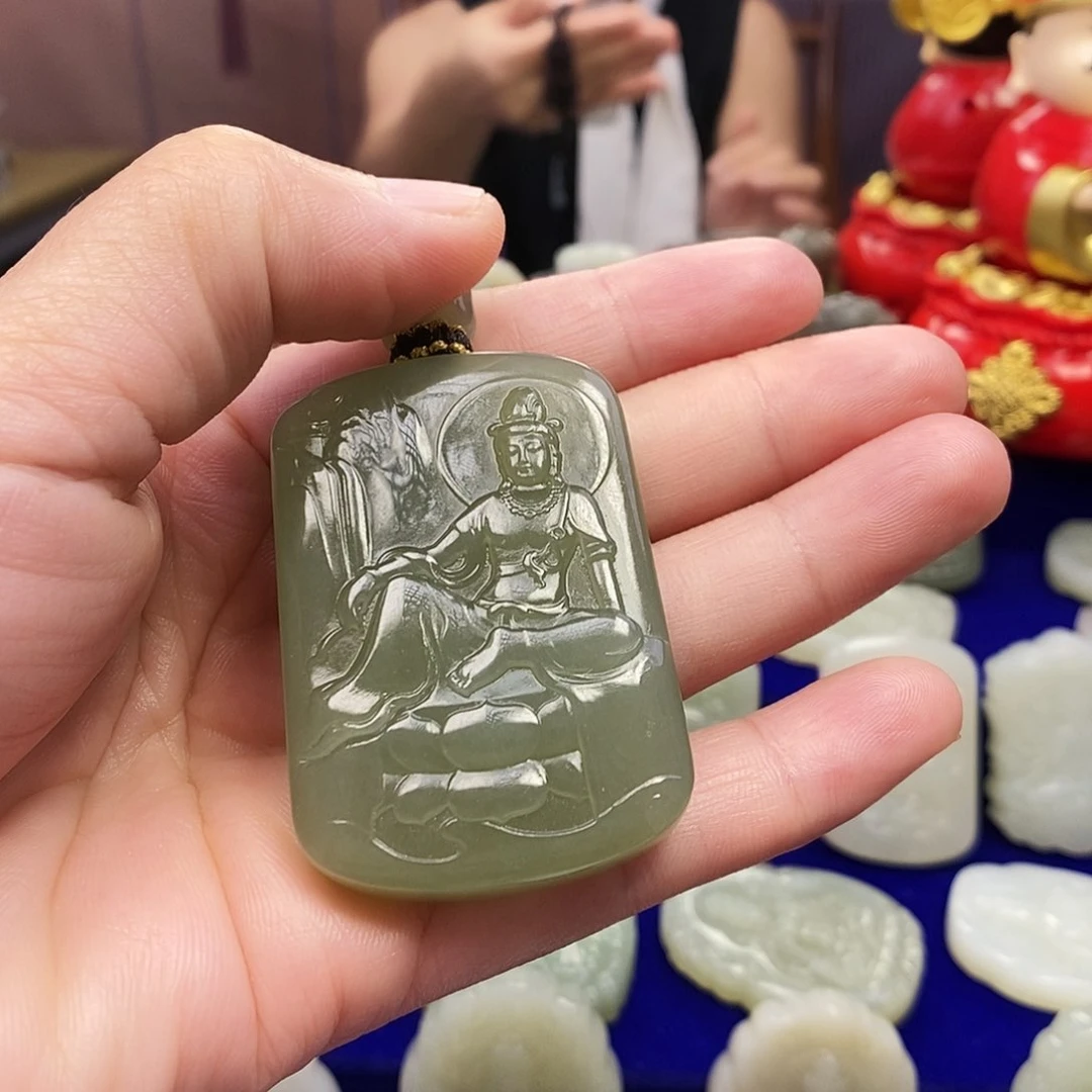颈饰未镶嵌和田玉龙**湖