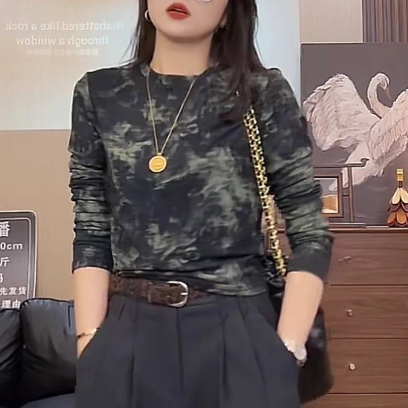 【时尚派对】秋季新款扎染设计感时尚百搭特色上衣修身显瘦减龄小衫
