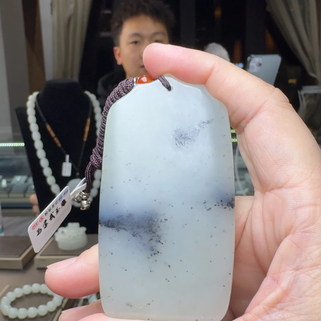 北***风和田玉未镶嵌颈饰