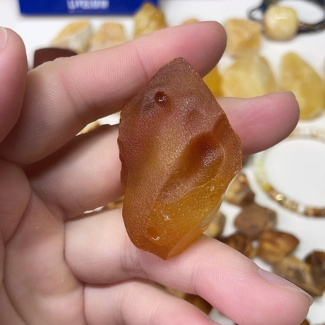 定制琥珀未镶嵌原矿蜜蜡