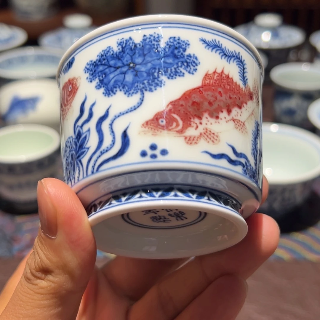杯精品青花釉里红鱼藻纹荣添杯口径约7.5厘米