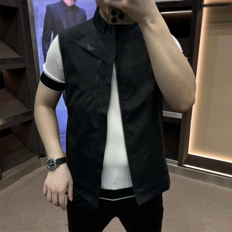 春秋款男士立领马甲新品户外风坎肩高级感轻奢潮流高品质时尚休闲