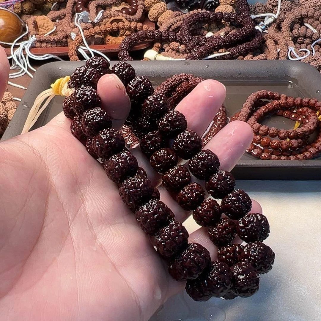 金刚菩提吊坠平细手持13