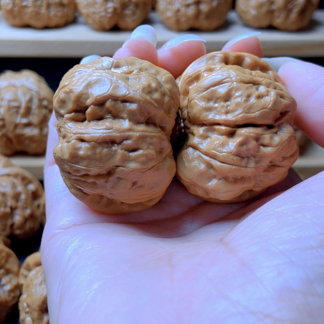 文玩核桃吊坠蛤蟆头40