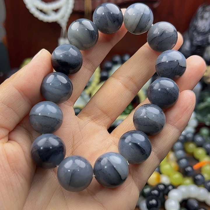 石***转手串未镶嵌和田玉