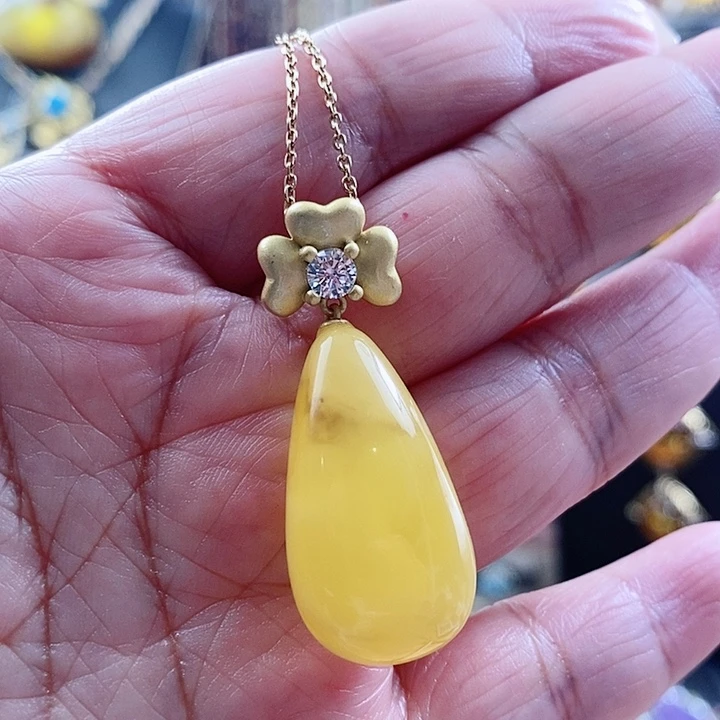 琥珀颈饰银S925镶嵌吊坠