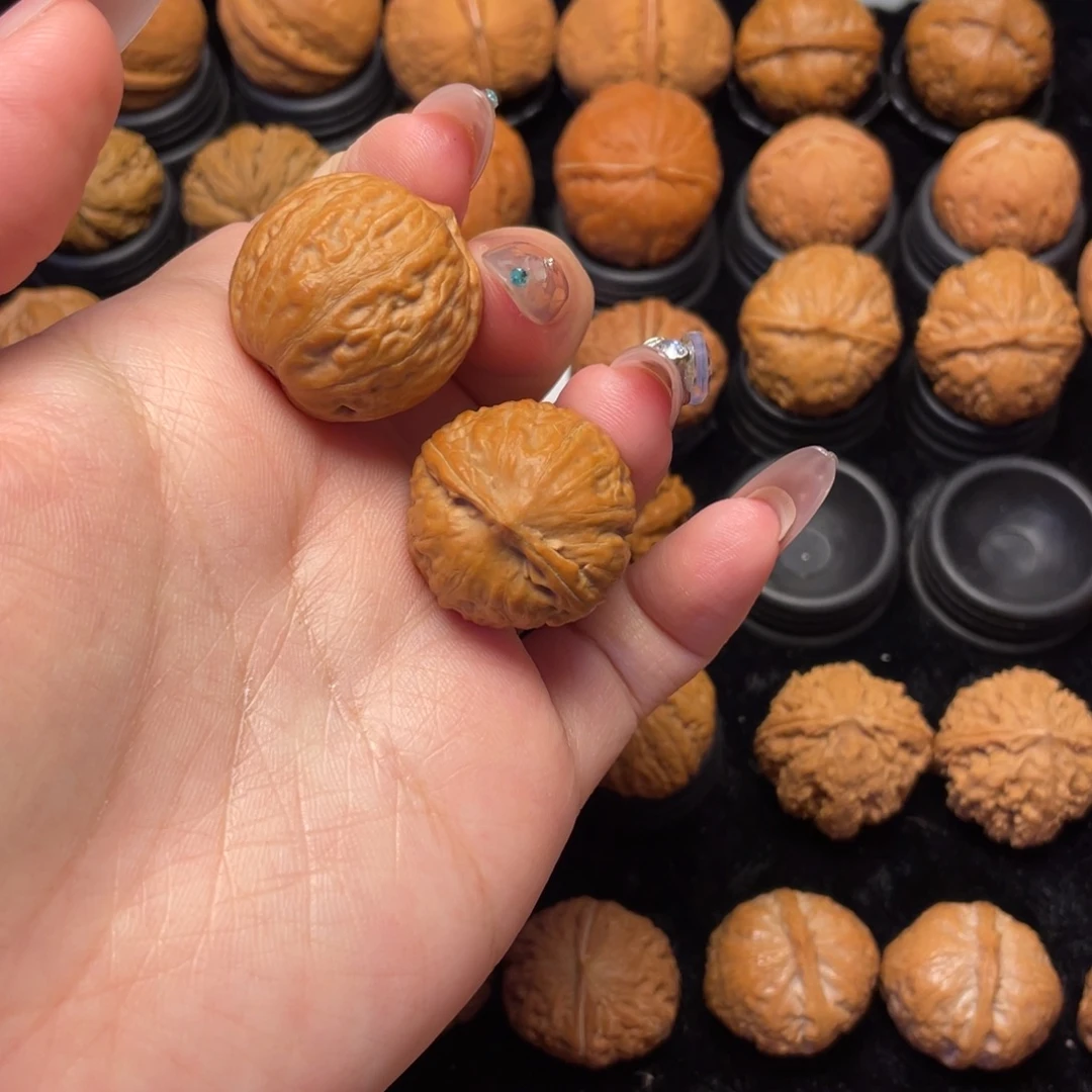 吊坠文玩核桃22号绣球