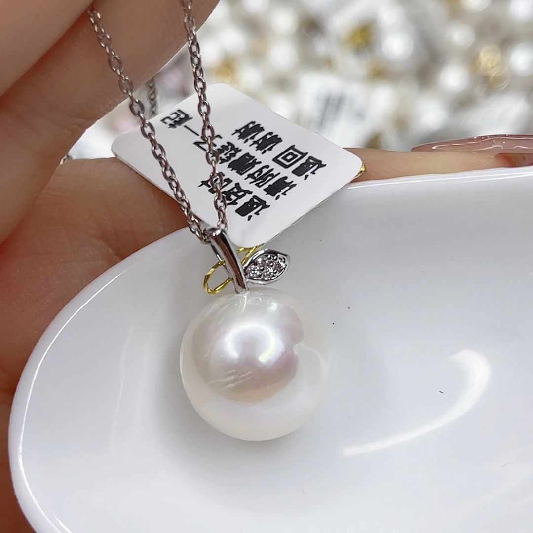 淡水珍珠合金吊坠(赠链)