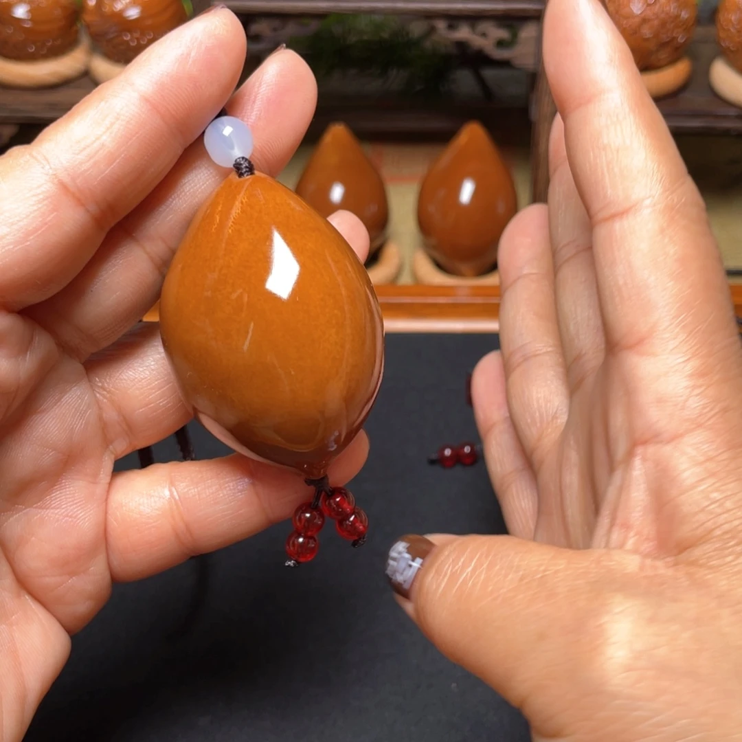 橄榄核吊坠一线天37穿配