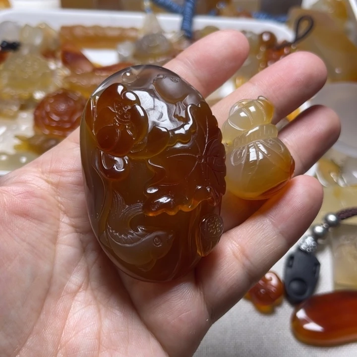 玛瑙/玉髓颈饰未镶嵌晨****53312