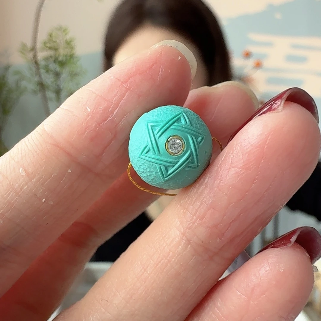 绿松石未镶嵌珠宝奇石