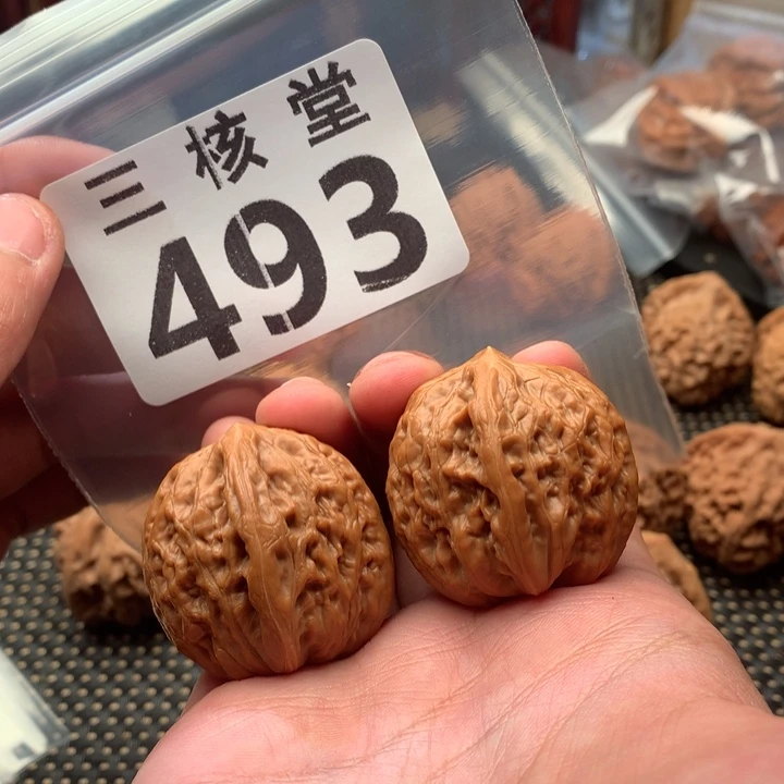 文玩核桃把件铁锤