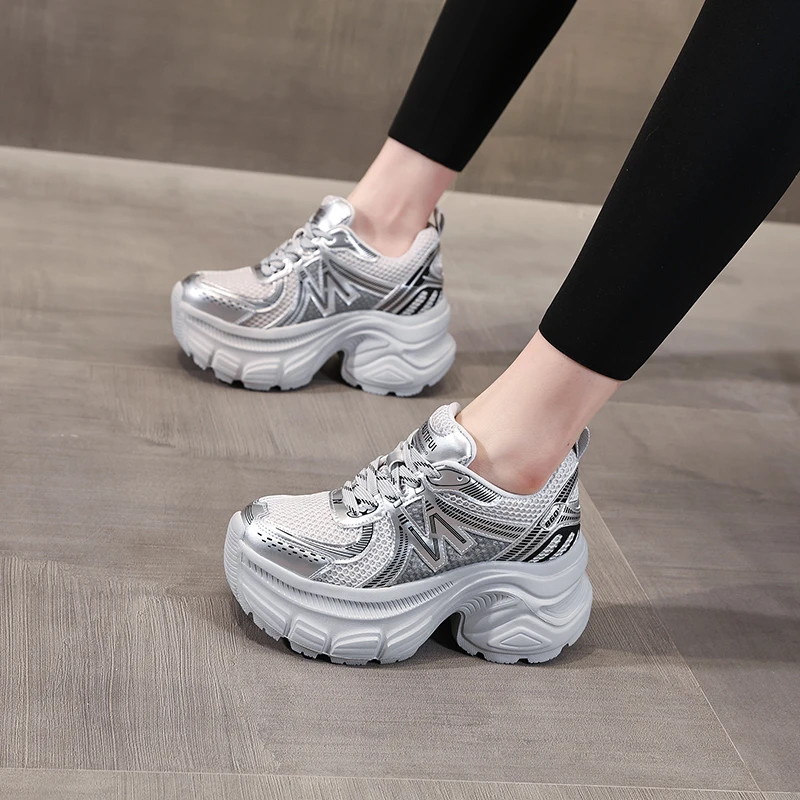 HC3561-18小个子厚底内增高网面透气老爹下女2025春季运动休闲鞋