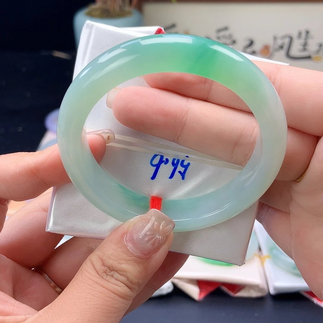 未镶嵌手镯翡翠39号