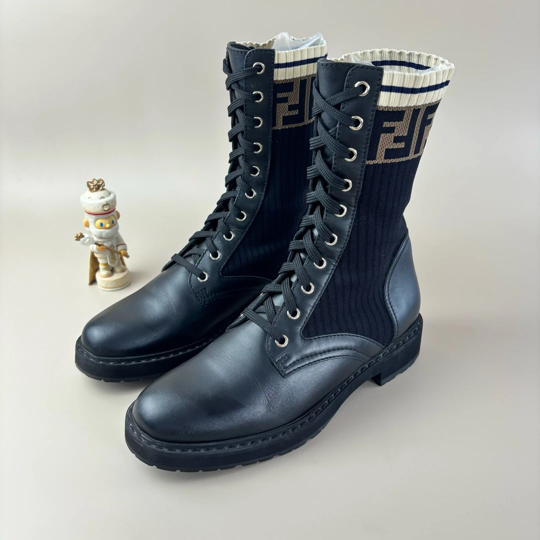 99新 FENDI/芬迪 针织满印系带短靴 39码YLP3171