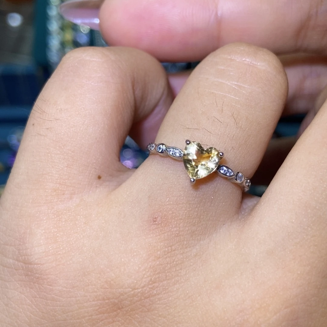 银S925镶嵌戒指黄晶