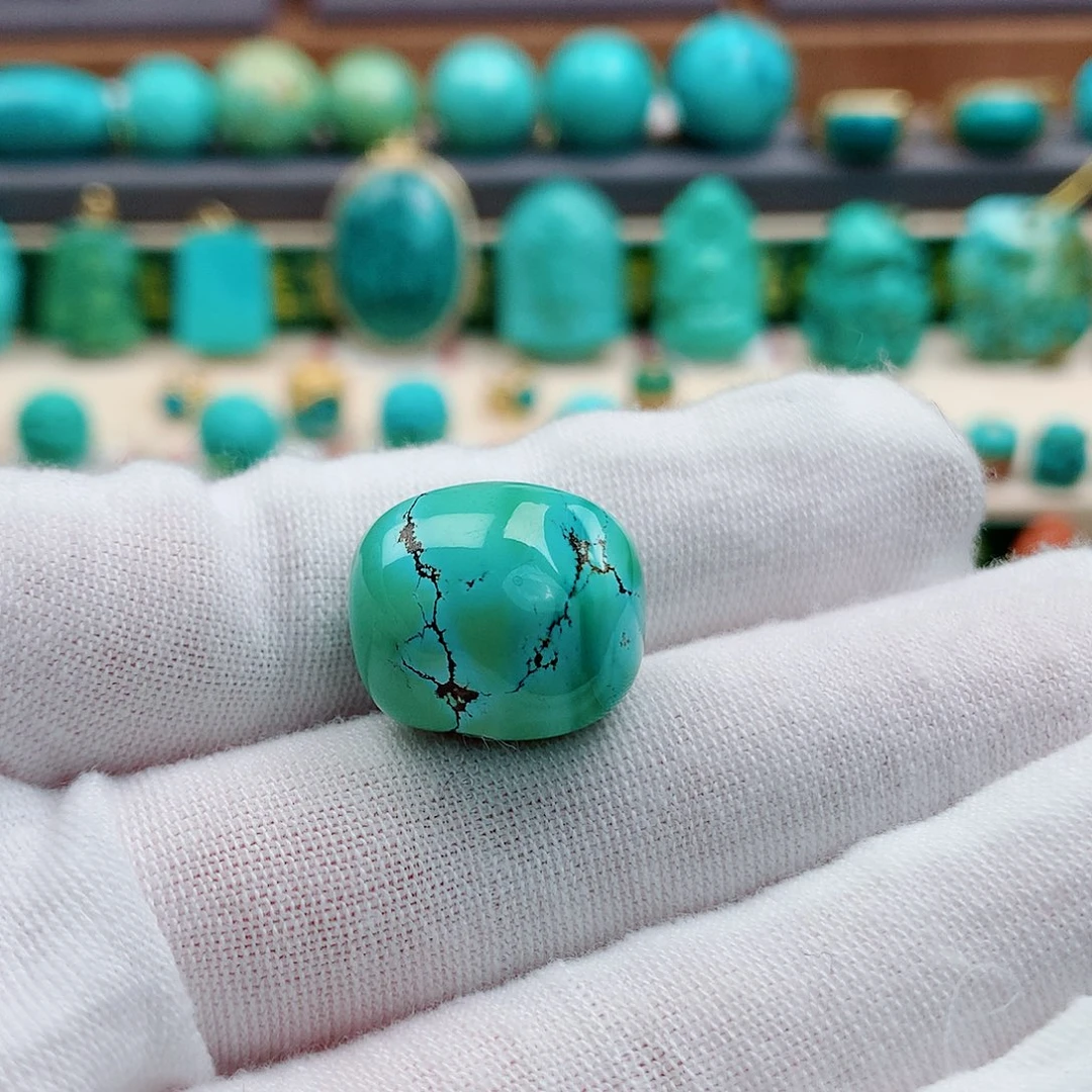 绿松石未镶嵌珠宝奇石彩虹豆