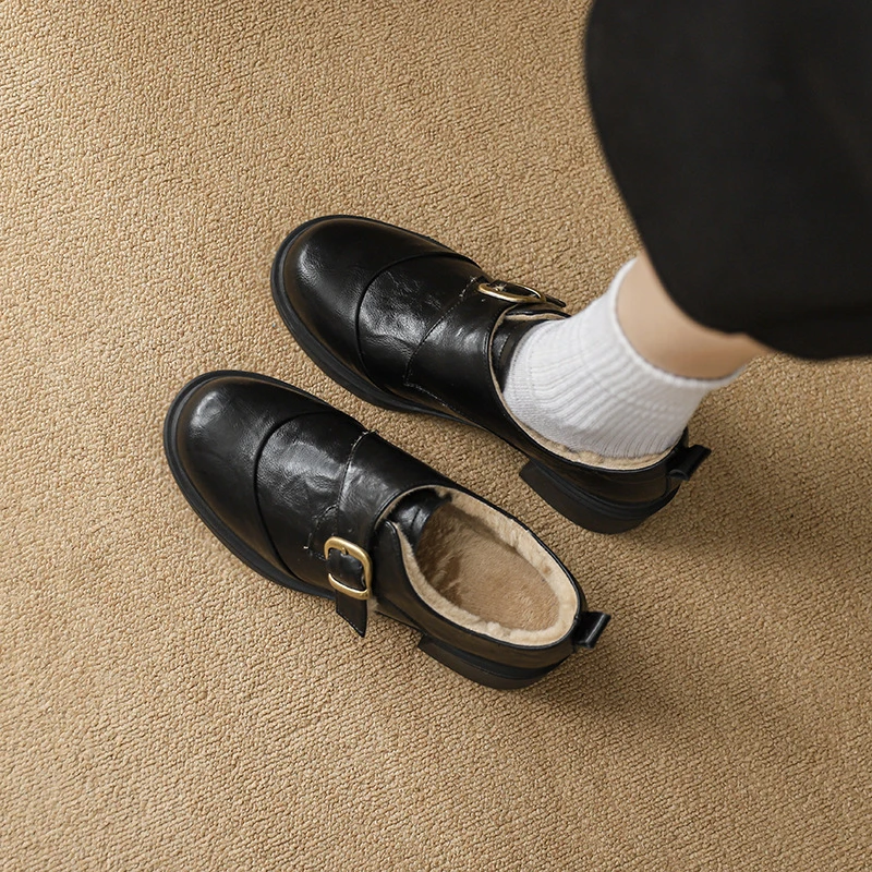 2025年复古圆头小皮鞋女皮扣带工作鞋通勤加绒粗跟英伦风乐福鞋女