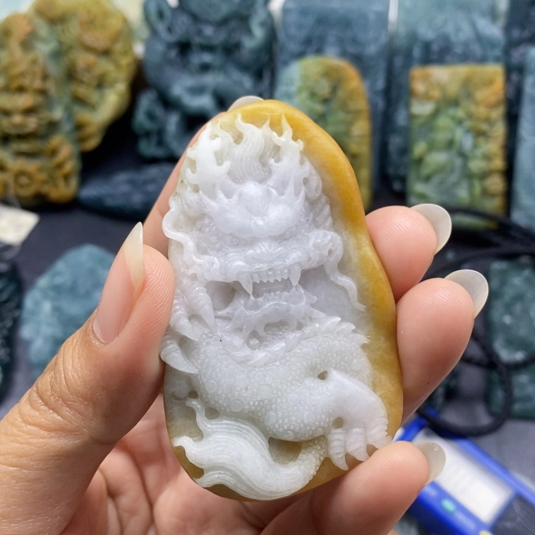 未镶嵌定制翡翠翡翠