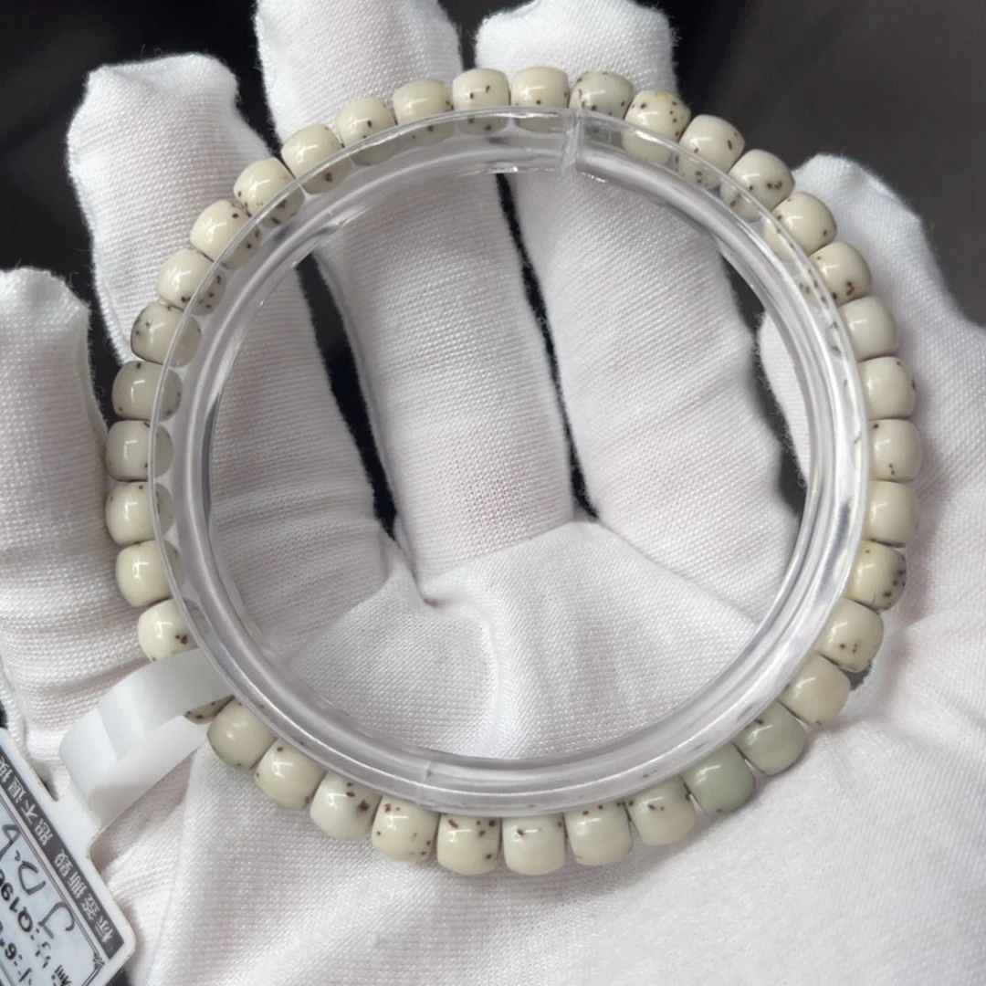 星月菩提吊坠6.5/5.5半壁鼓珠骨瓷白