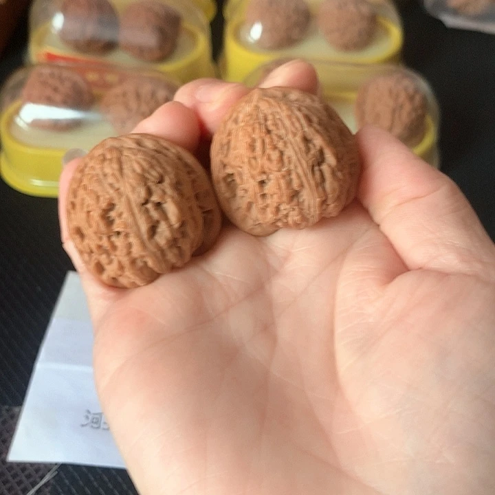 文玩核桃吊坠3.55尺红蚂瑙