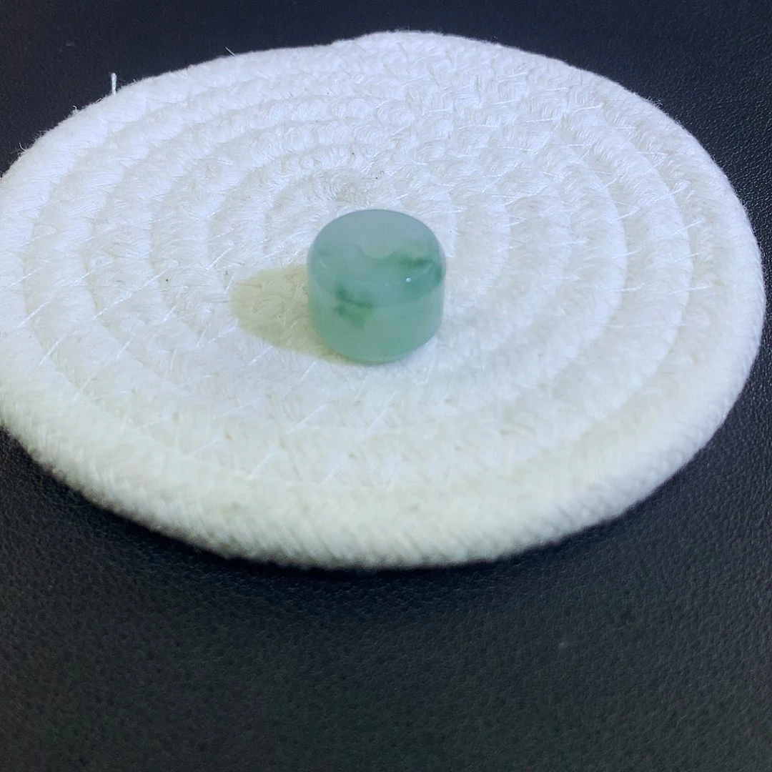 翡翠散珠天然缅甸翡翠路路通糯化胶卡17.1厚12.3