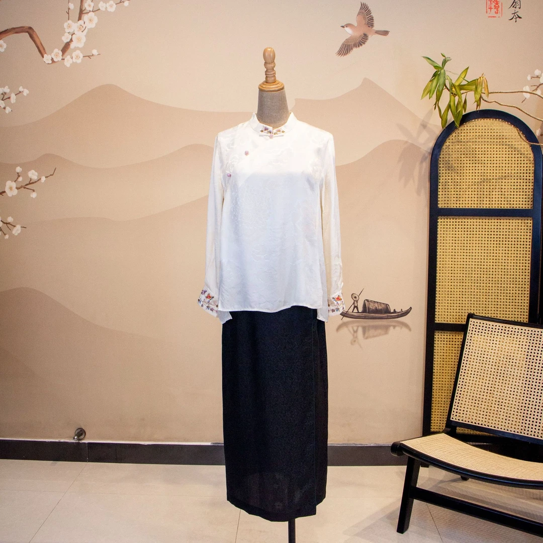 藤立新中式桑蚕丝刺绣上衣褂