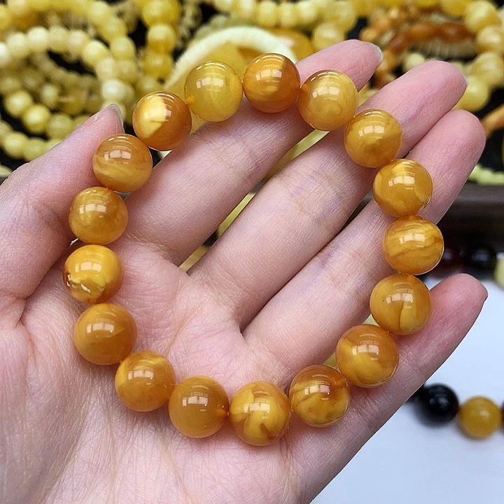 蜜蜡未镶嵌珠宝奇石