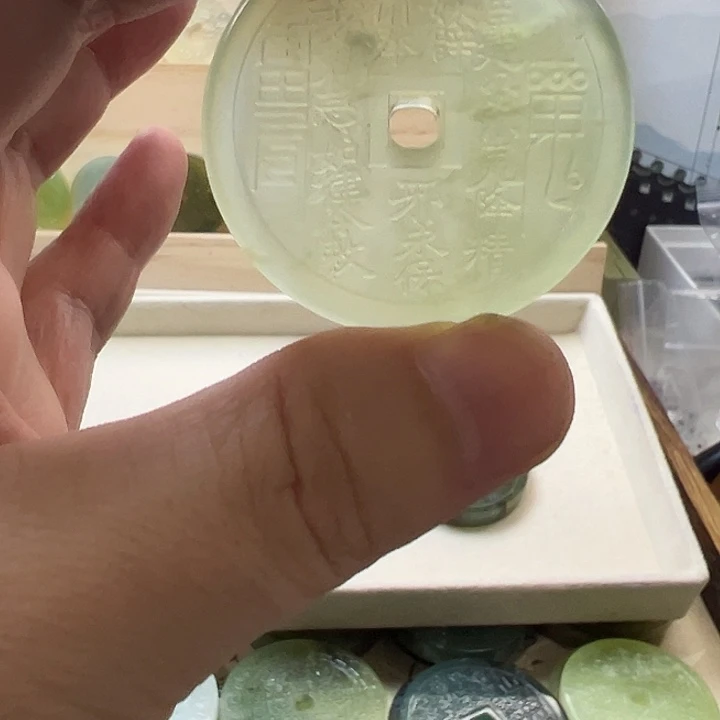 A***s未镶嵌岫玉颈饰吊坠