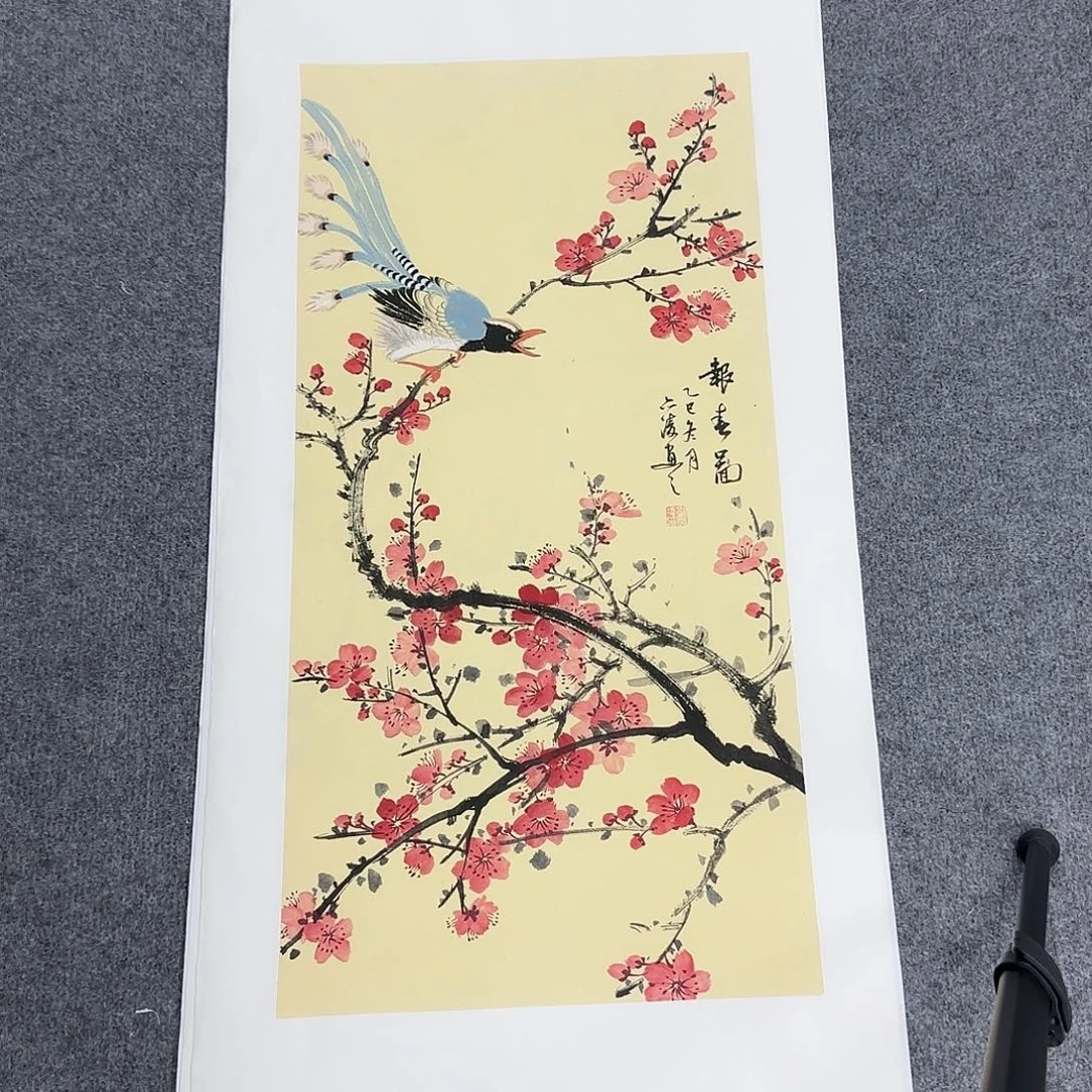 国画68*35纯手绘刘亦凌