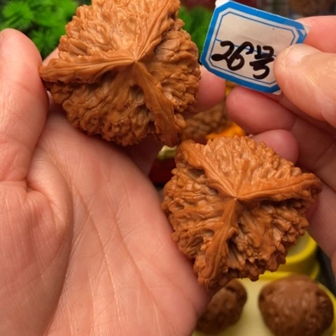 文玩核桃吊坠工艺三棱49